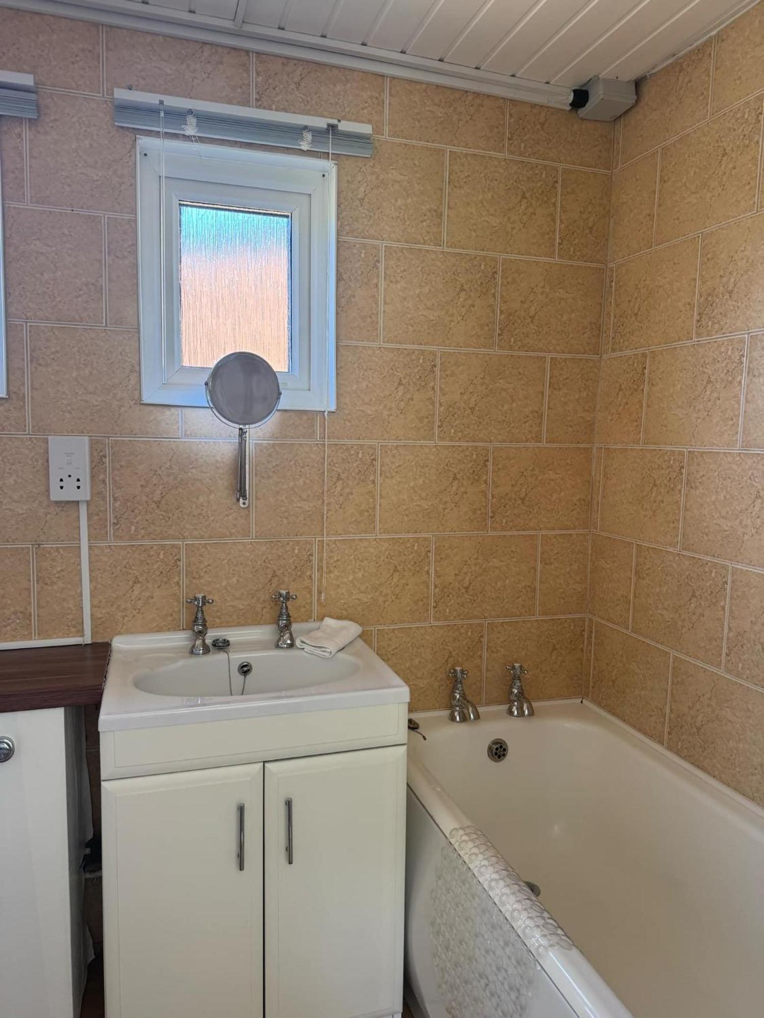 Whispering Creek Otel New Quay  Dış mekan fotoğraf